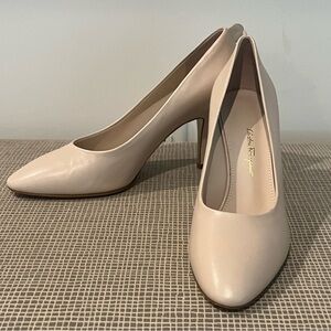 Salvatore Ferragamo cream almond toe heels
